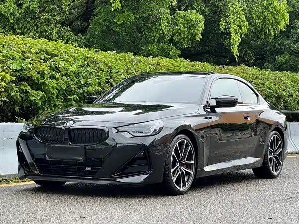 BMW M240i 2023