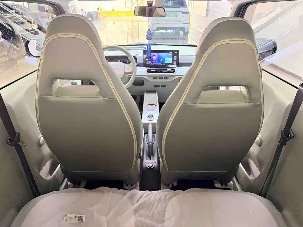 Geely Galaxy Panda 2025 — фото 8