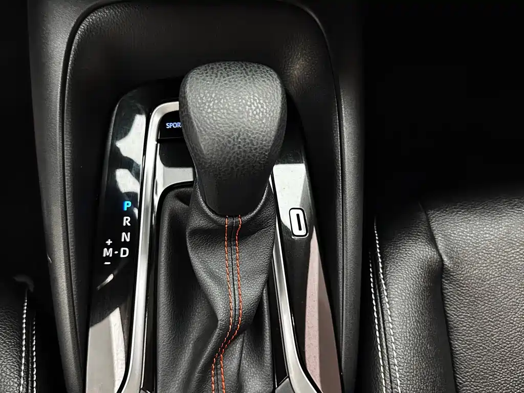 Toyota Corolla 2022 — фото 13