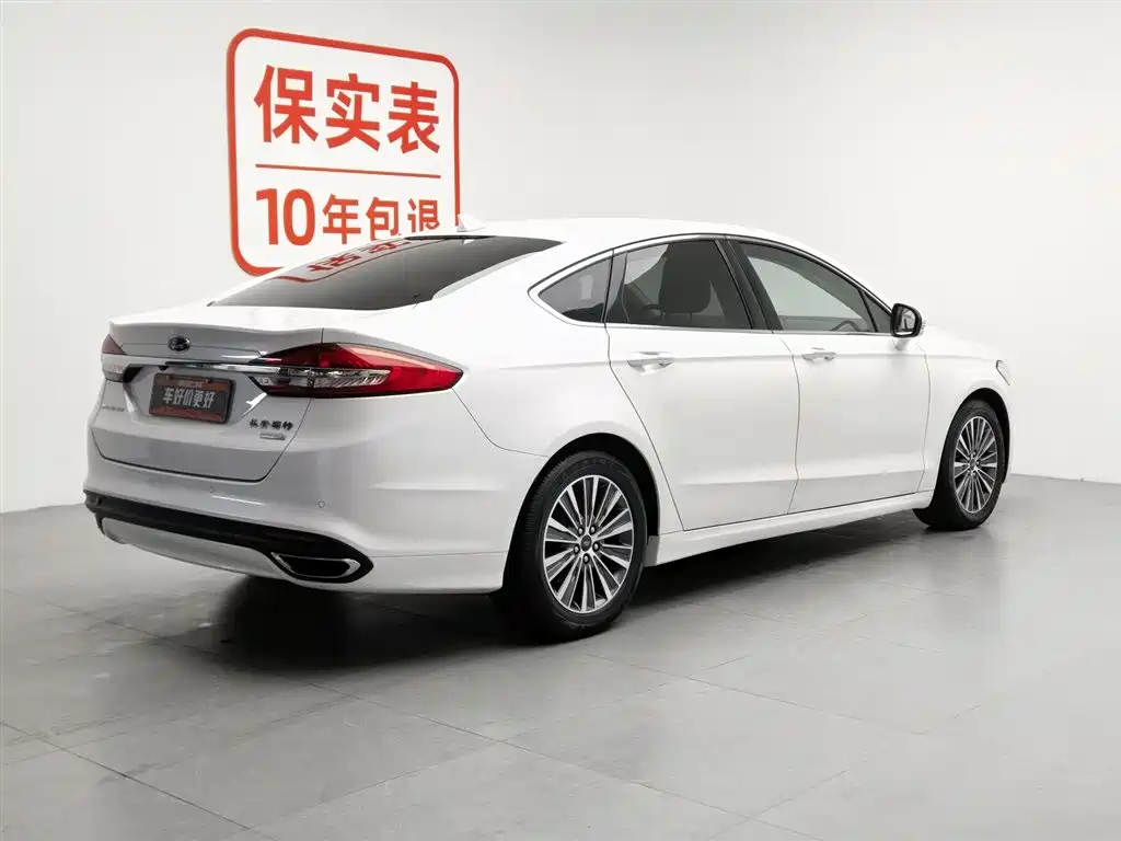 Ford Mondeo 2017 — фото 2