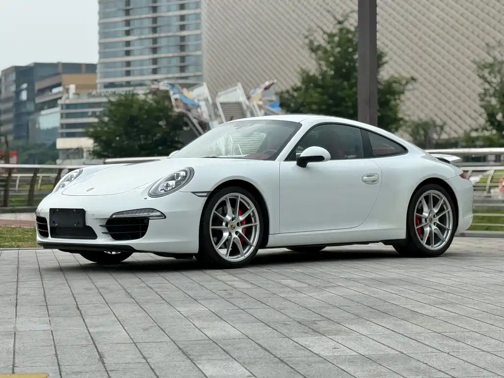 Porsche 911 2016