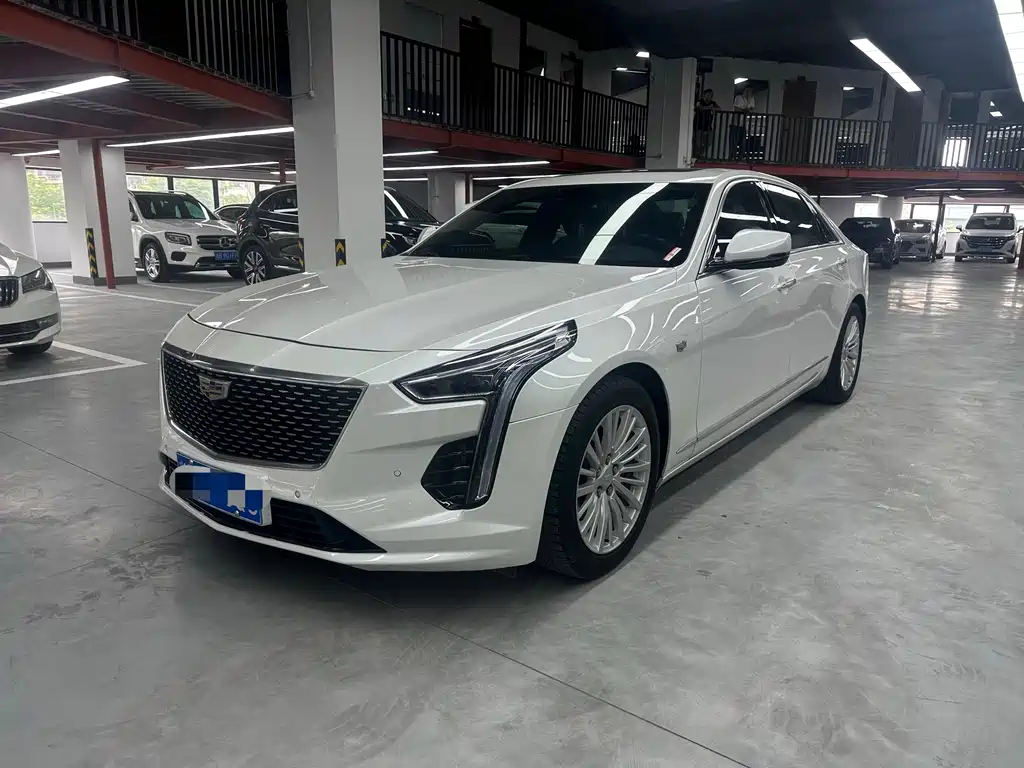 Cadillac CT6 2020 — фото 1