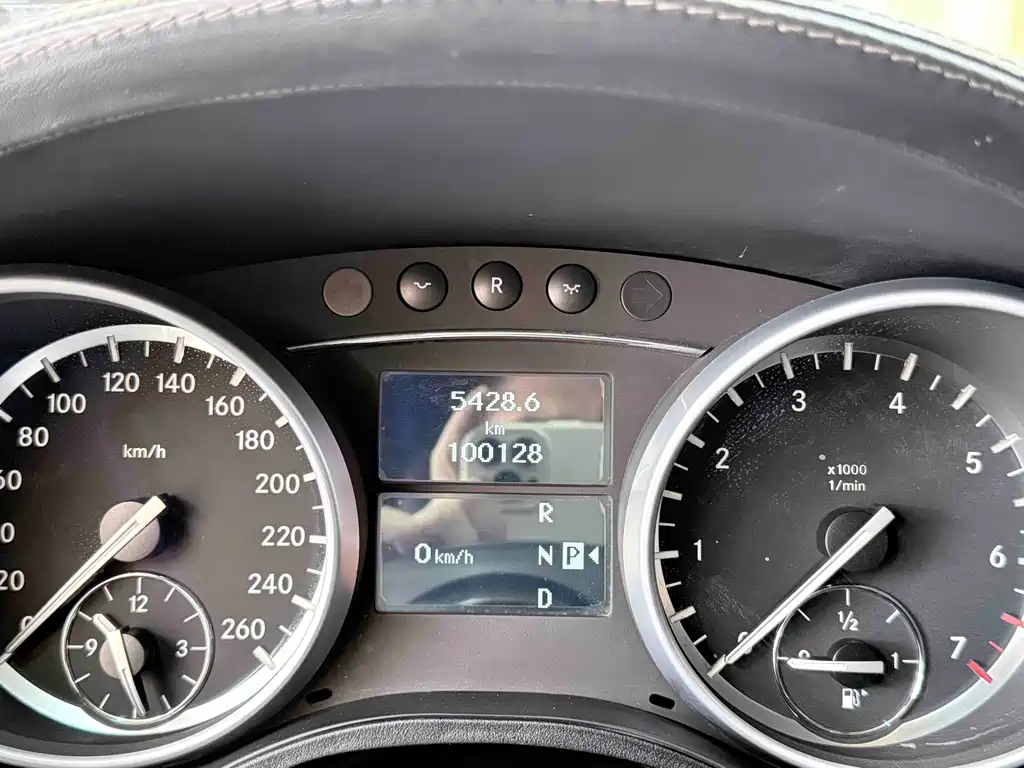 Mercedes-Benz GL-Class 2013 — фото 11