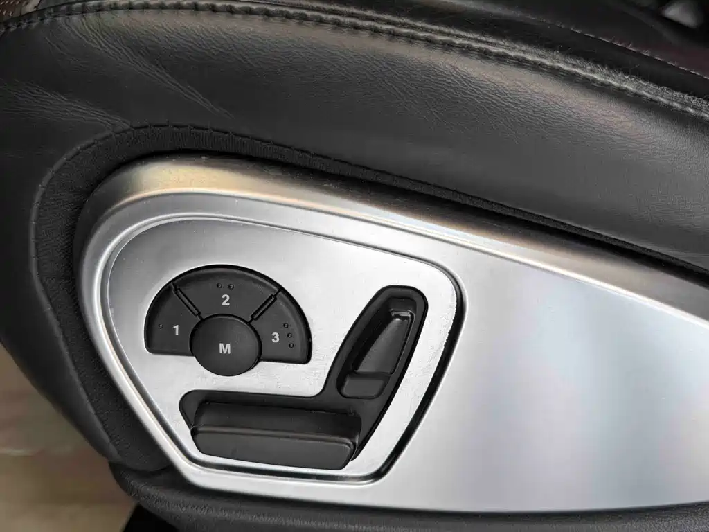 Mercedes-Benz GL-Class 2013 — фото 16
