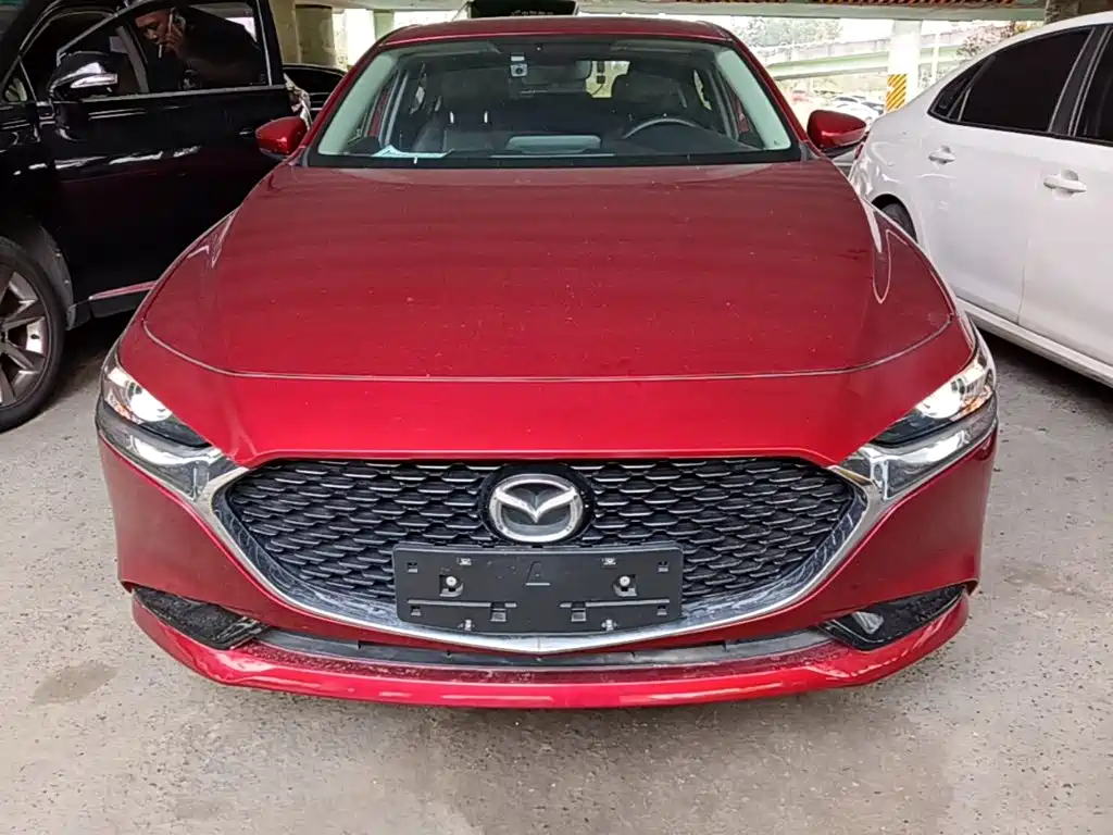 Mazda 3 Axela 2021