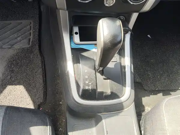 Isuzu D-MAX 2015