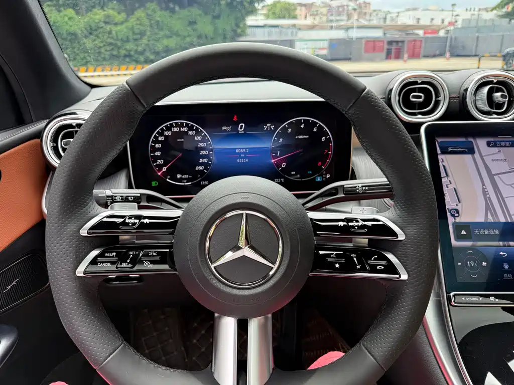 Mercedes-Benz GLC 2023 — фото 25