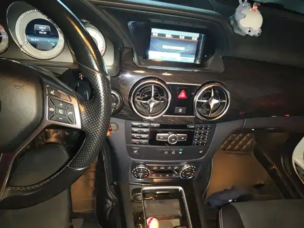 Mercedes-Benz GLK-Class 2015