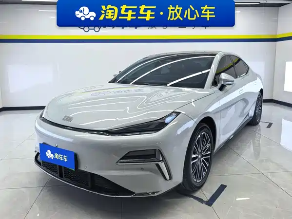 Geely Galaxy Starshine 8 2026