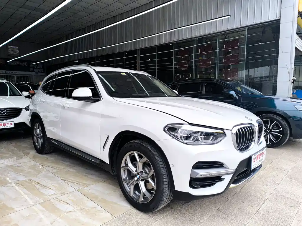 BMW X3 2021 — фото 3