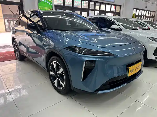 Venucia Big V Dd-I 2025
