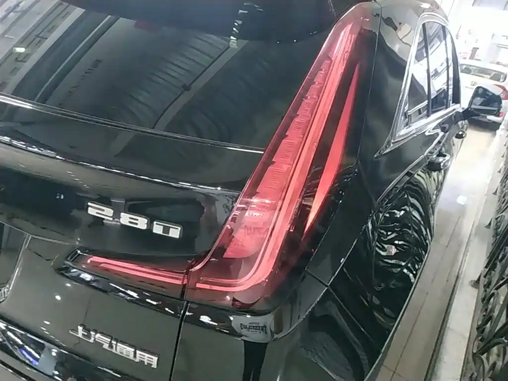 Cadillac XT4 2020 — фото 24