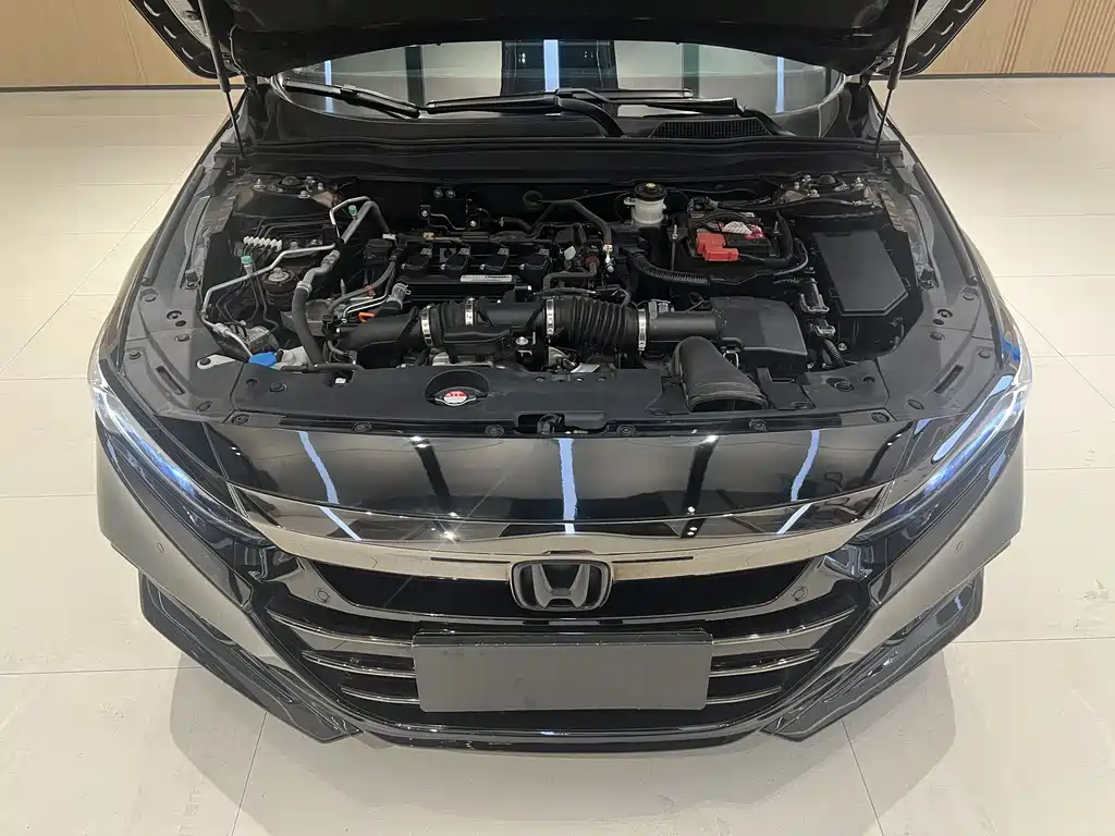 Honda Accord 2022 — фото 14