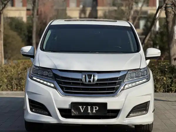 Honda Elysion 2018