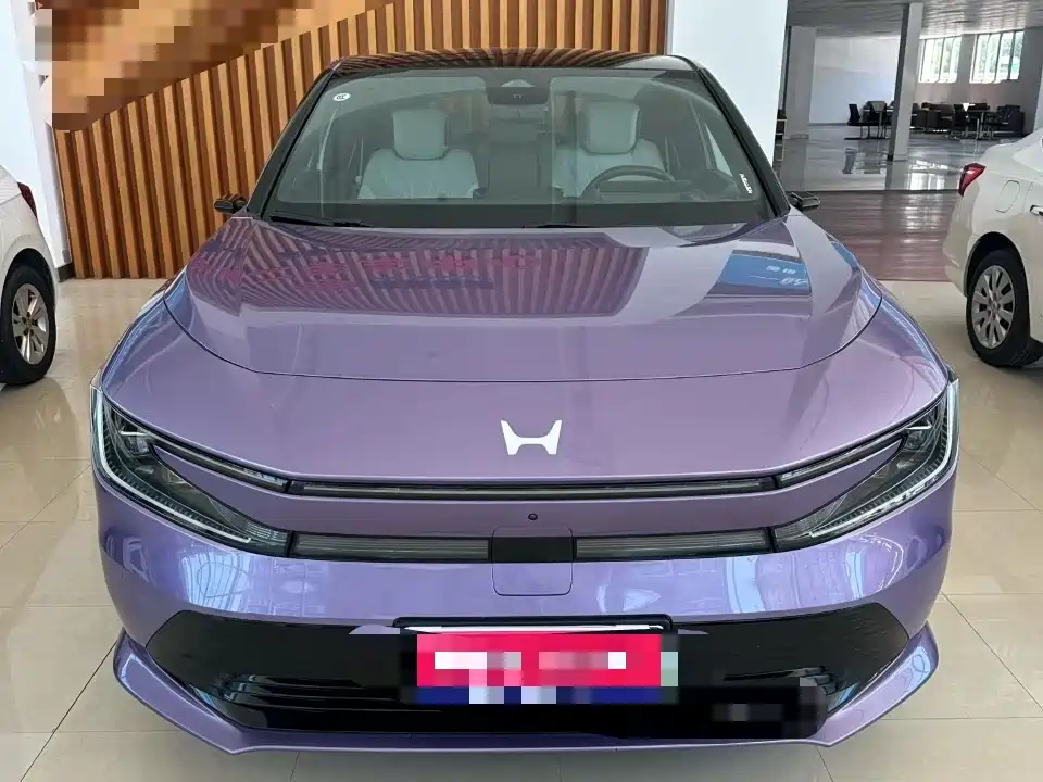 Honda P7 2025