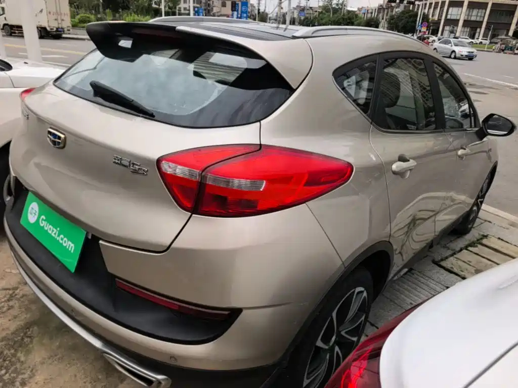 Geely Emgrand GS 2017