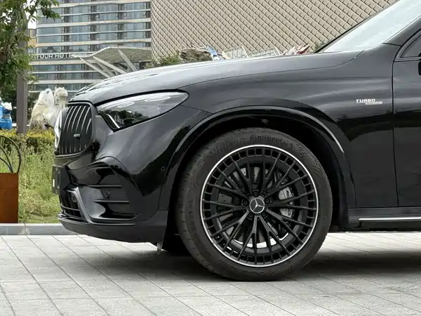 Mercedes-Benz GLC AMG 2026