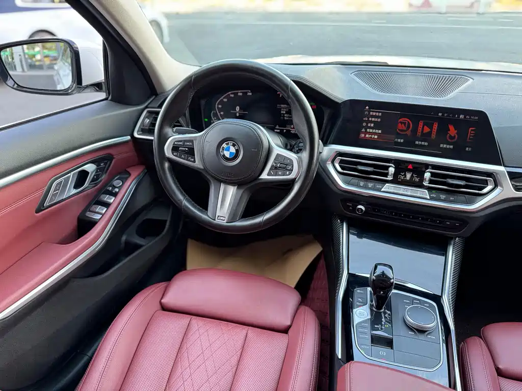 BMW 3 Series 2021