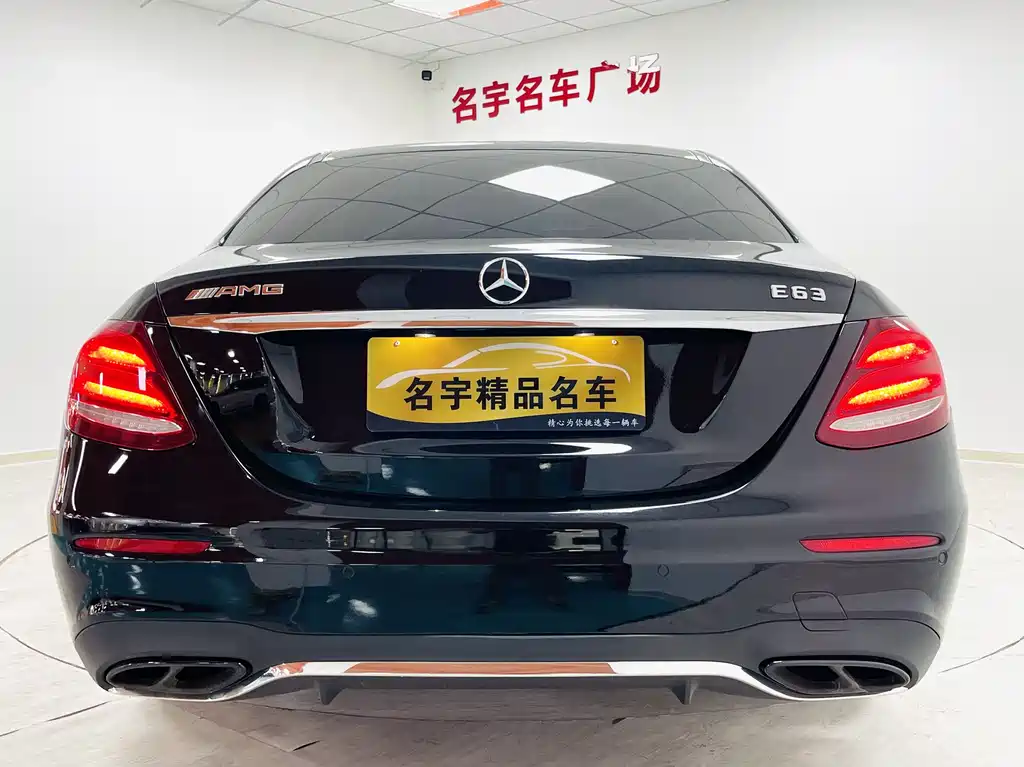 Mercedes-Benz E-Class 2018 — фото 20