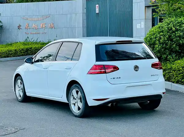 Volkswagen Golf 2016