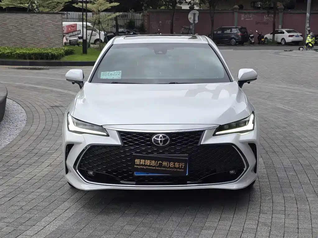 Toyota Avalon 2022 — фото 2