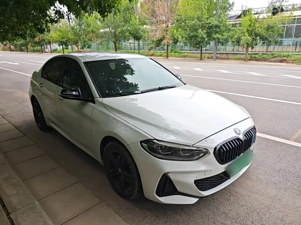 BMW 1 Series 2022