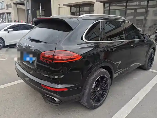 Porsche Cayenne 2016