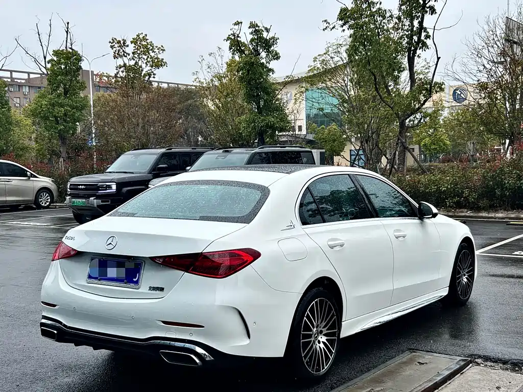 Mercedes-Benz C-Class 2022 — фото 11