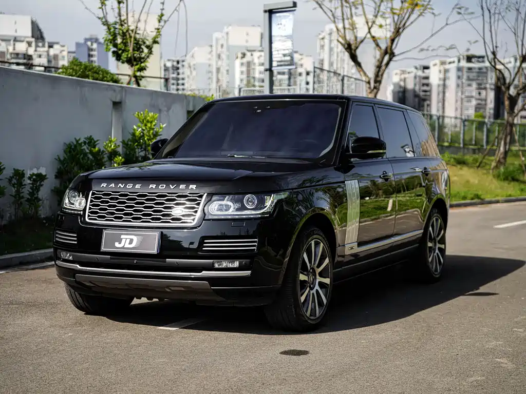 Land Rover Range Rover 2017 — фото 1