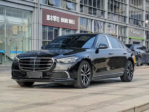 Mercedes-Benz S-Class 2021