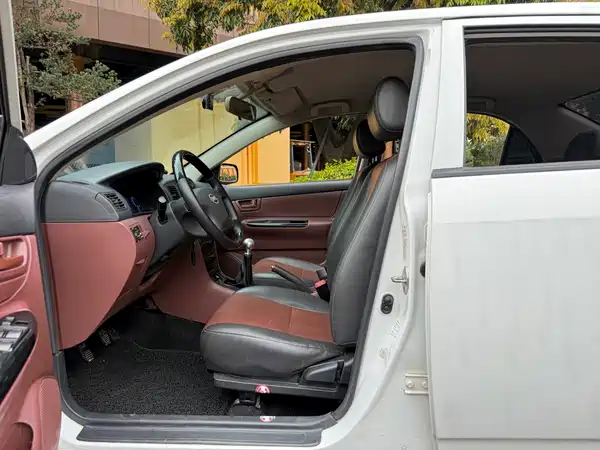 BYD F3 2016