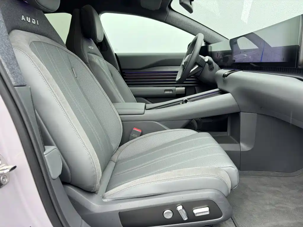 Audi E5 Sportback 2025 — фото 13