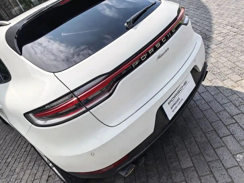 Porsche Macan 2019 — фото 15