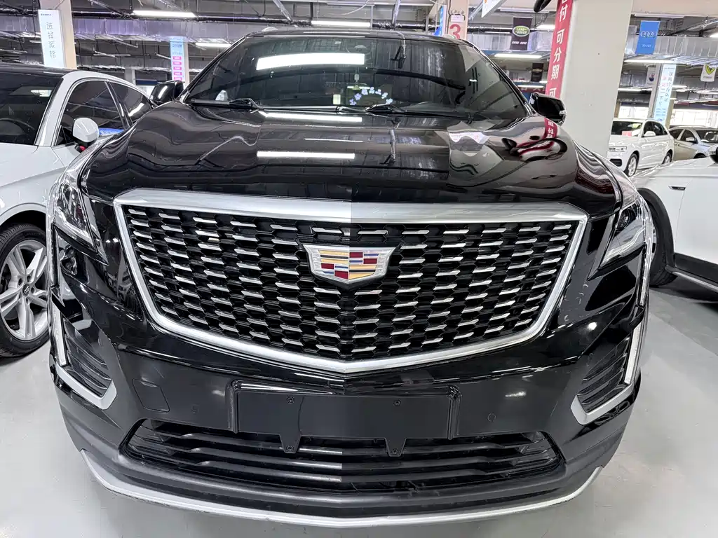 Cadillac XT5 2020 — фото 2