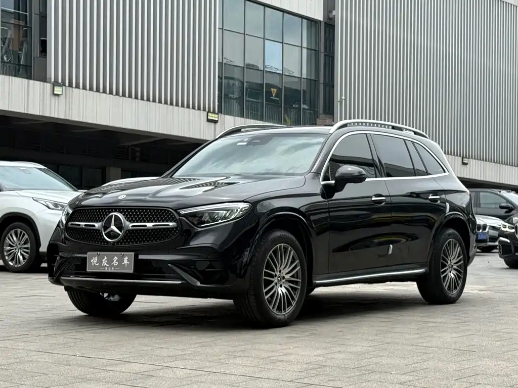 Mercedes-Benz GLC 2025