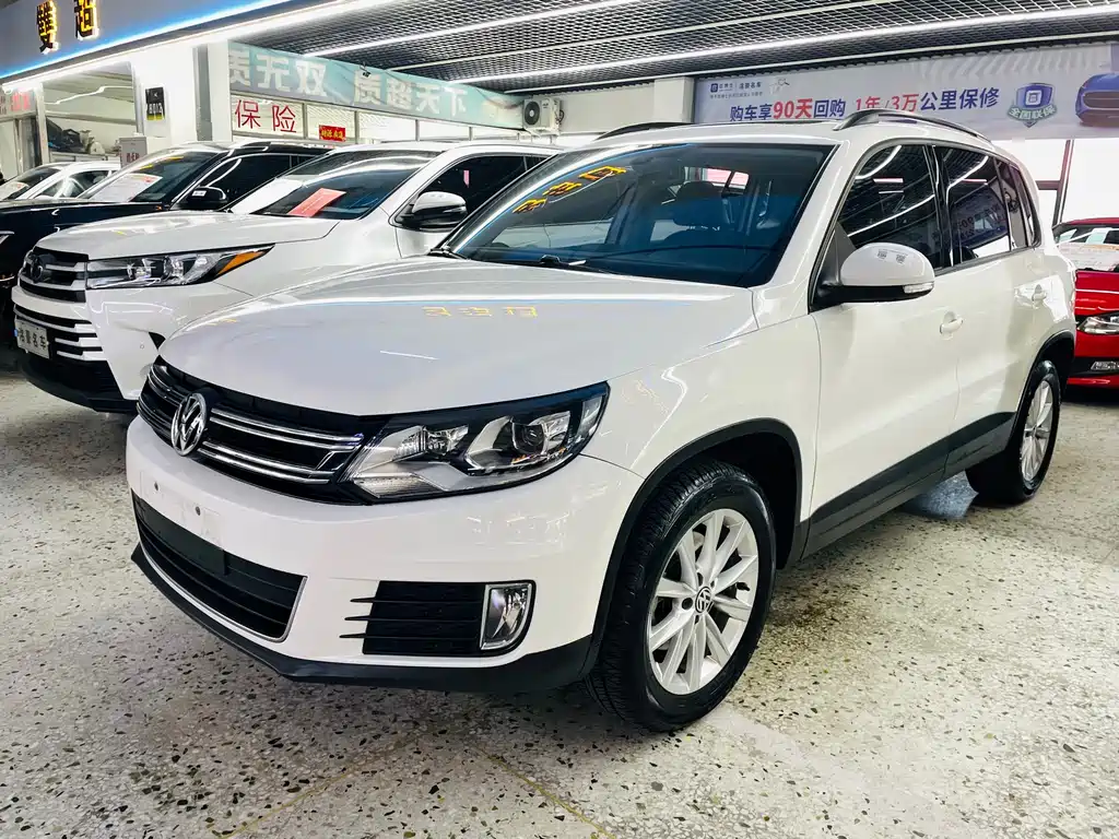 Volkswagen Tiguan 2017 — фото 2