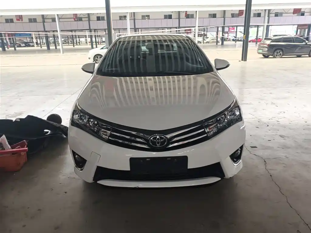 Toyota Corolla 2019 — фото 3