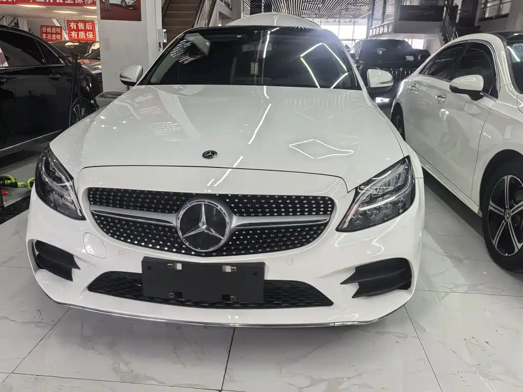 Mercedes-Benz C-Class 2020