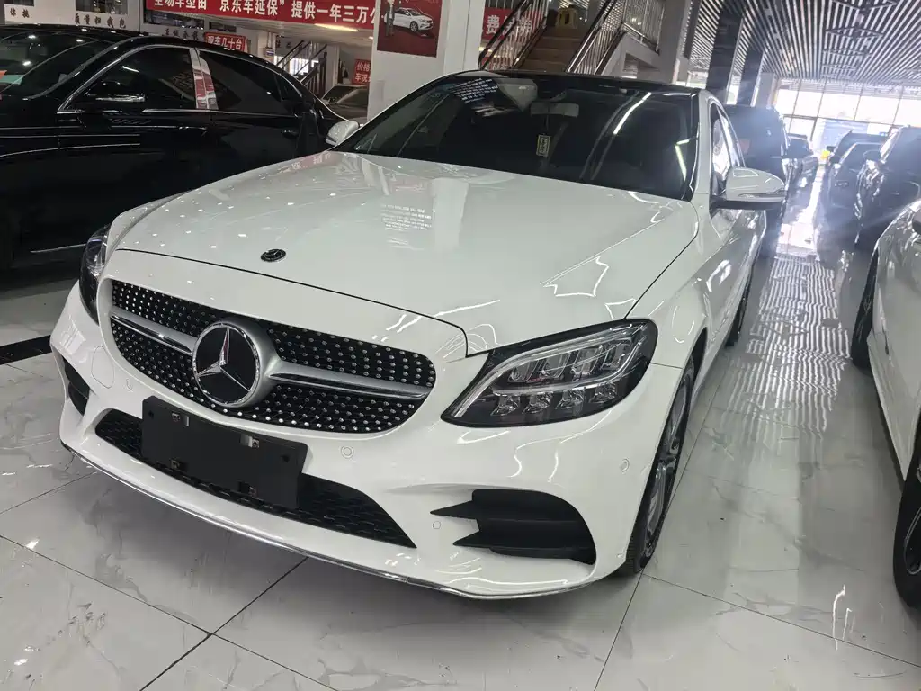 Mercedes-Benz C-Class 2020