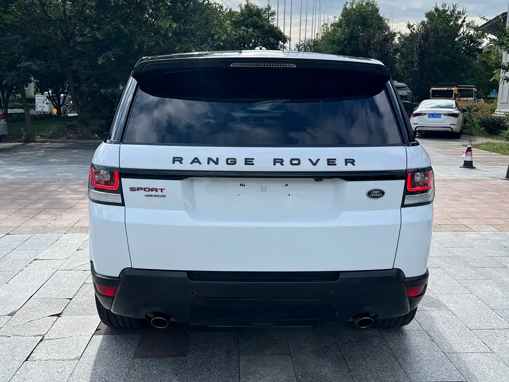 Land Rover Range Rover Sport 2015 — фото 16