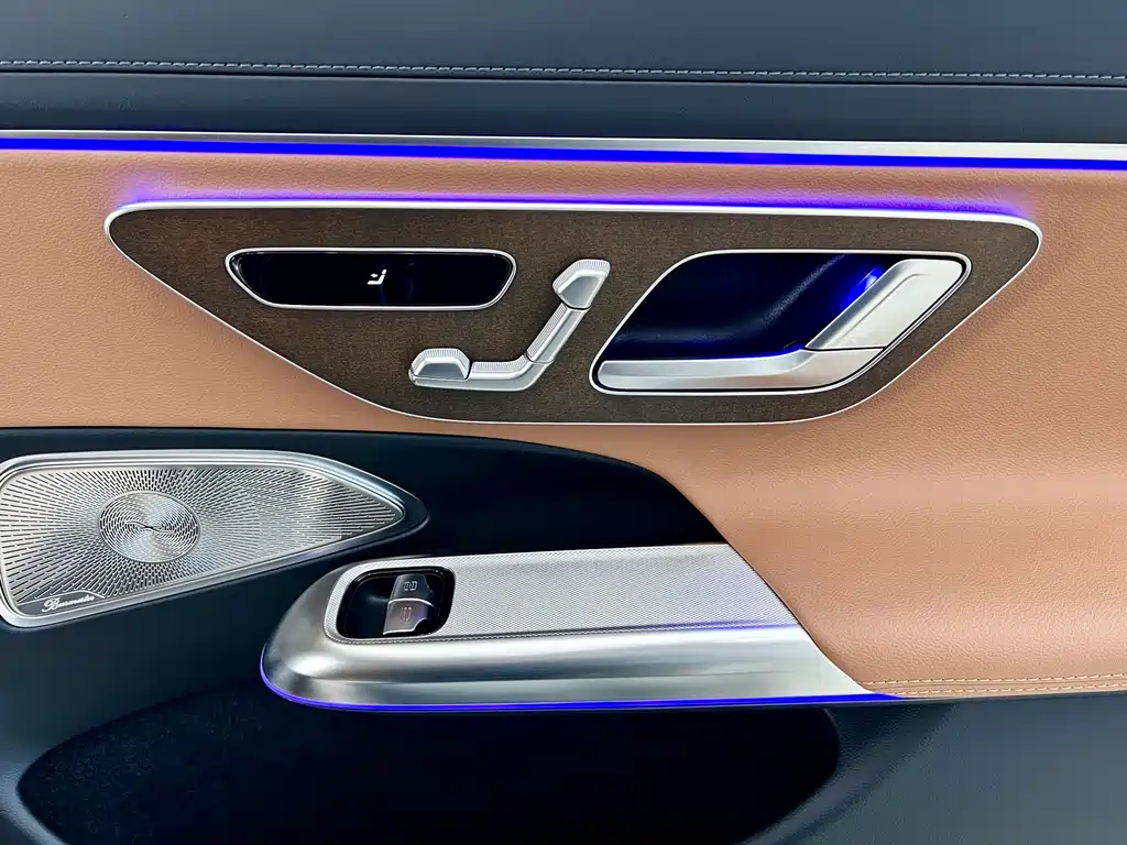 Mercedes-Benz E-Class 2026 — фото 19