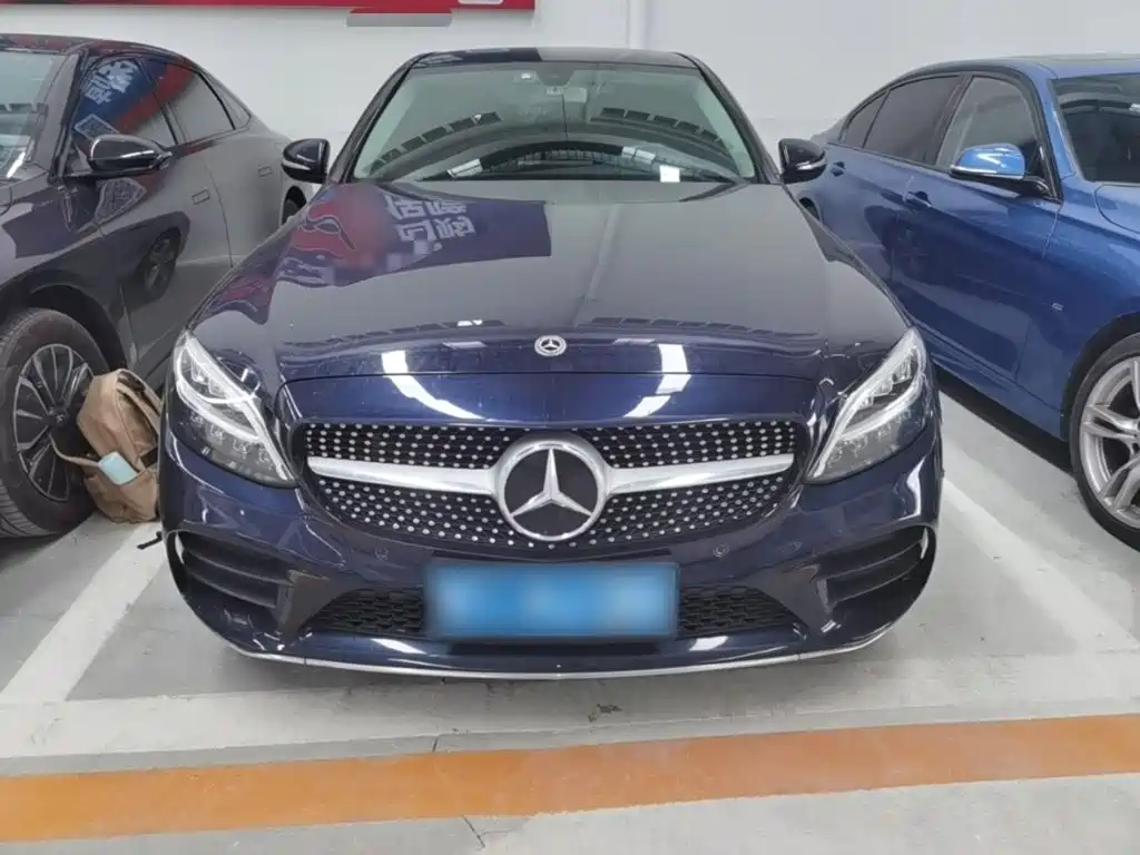 Mercedes-Benz C-Class 2020