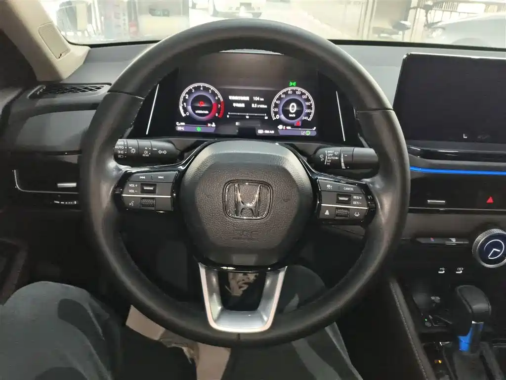 Honda Inspire 2023 — фото 7