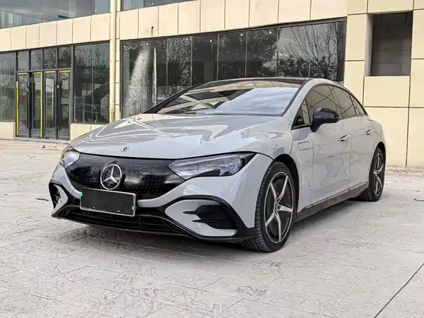 Mercedes-Benz EQE 2022