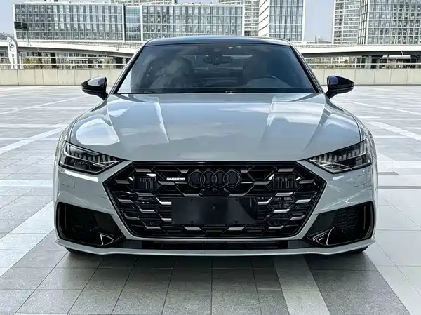 Audi A7L 2024