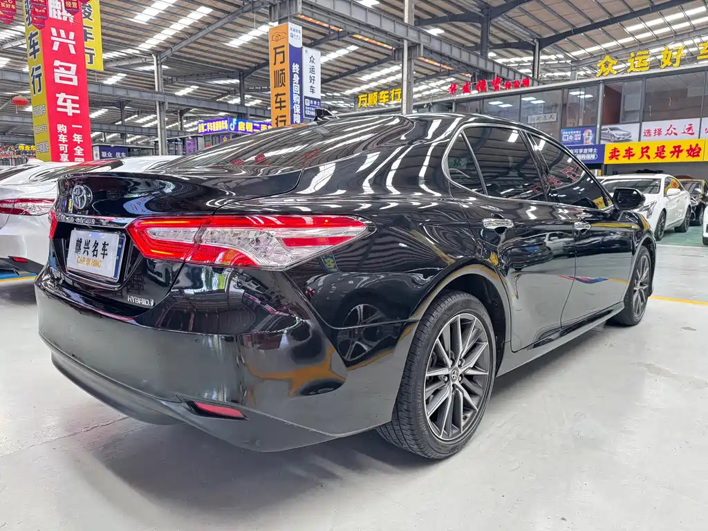 Toyota Camry 2022