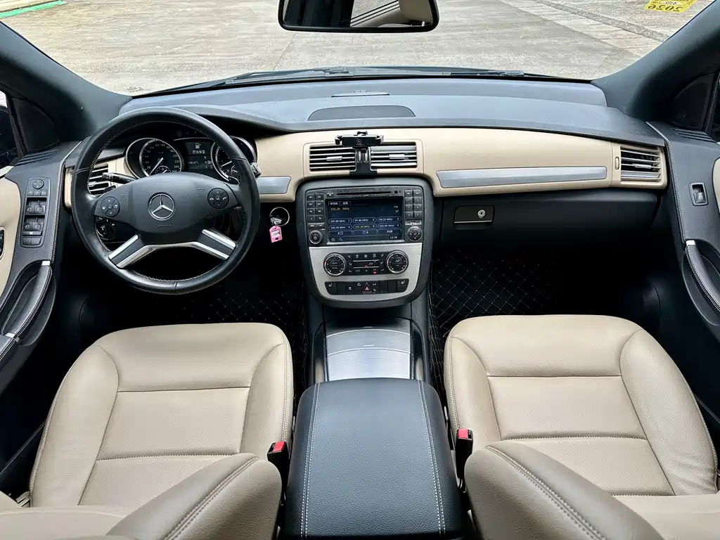Mercedes-Benz R-Class 2014 — фото 13