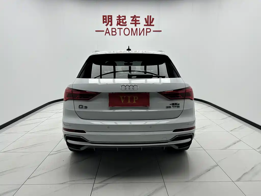 Audi Q3 2023 — фото 10