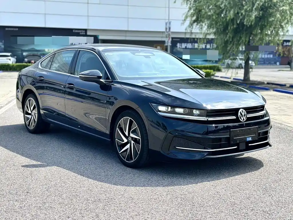 Volkswagen Magotan 2024