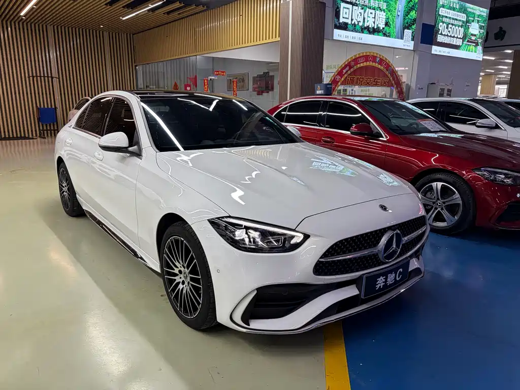 Mercedes-Benz C-Class 2022